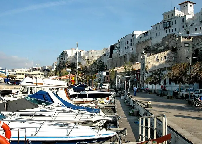 Alessandra By * Santo Tomás